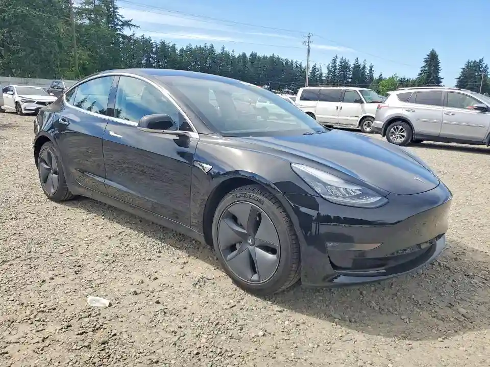 5YJ3E1EAXJF165630 2018 TESLA MODEL 3-3