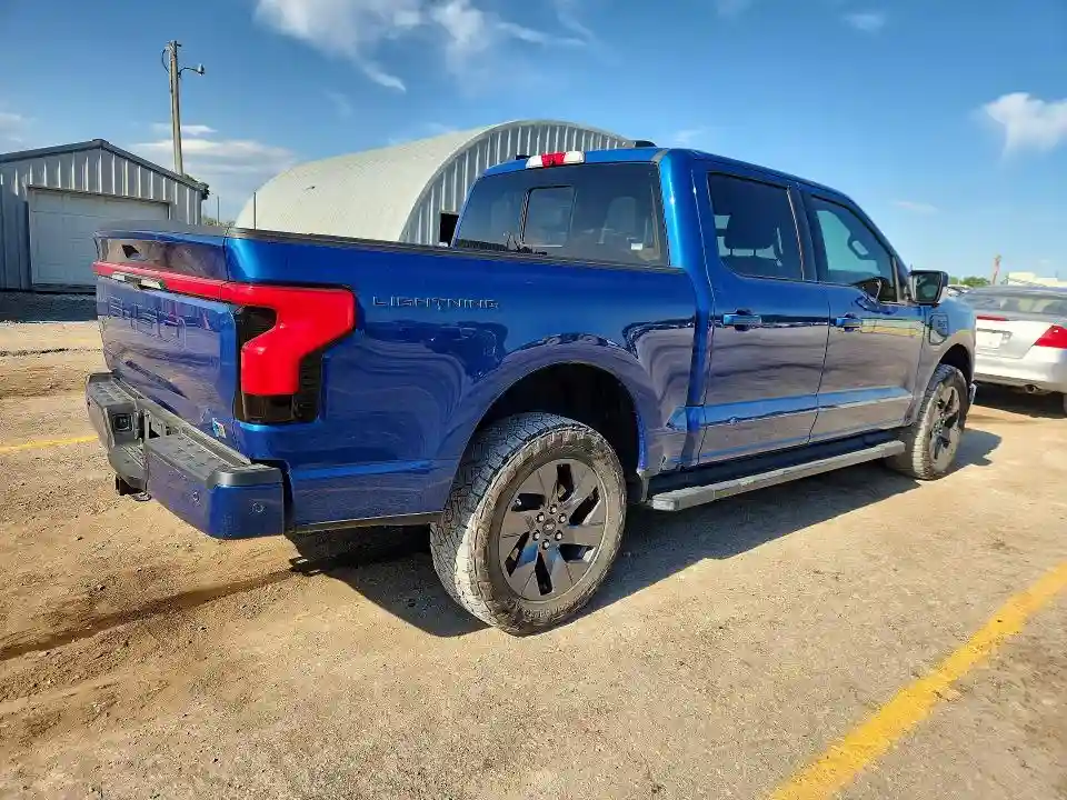 1FT6W1EV3NWG00843 2022 FORD F150-2