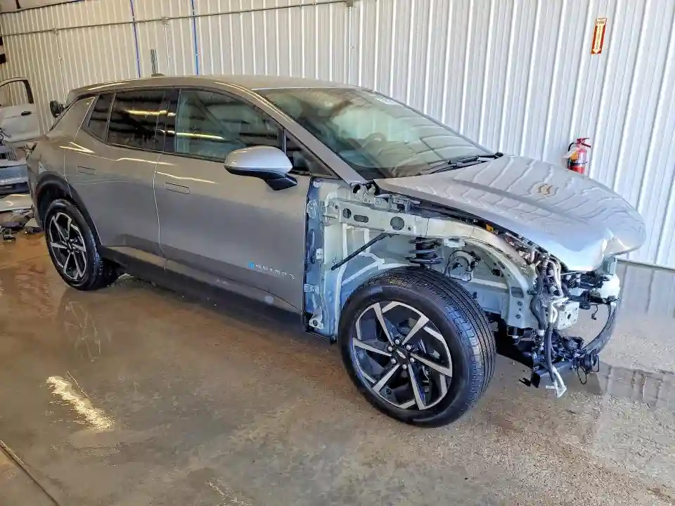 3GN7DLRP8SS153605 2025 CHEVROLET EQUINOX-3