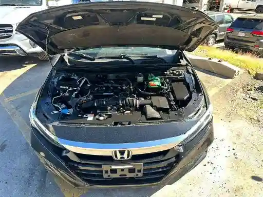 1HGCV1F55JA114726 2018 HONDA ACCORD-5