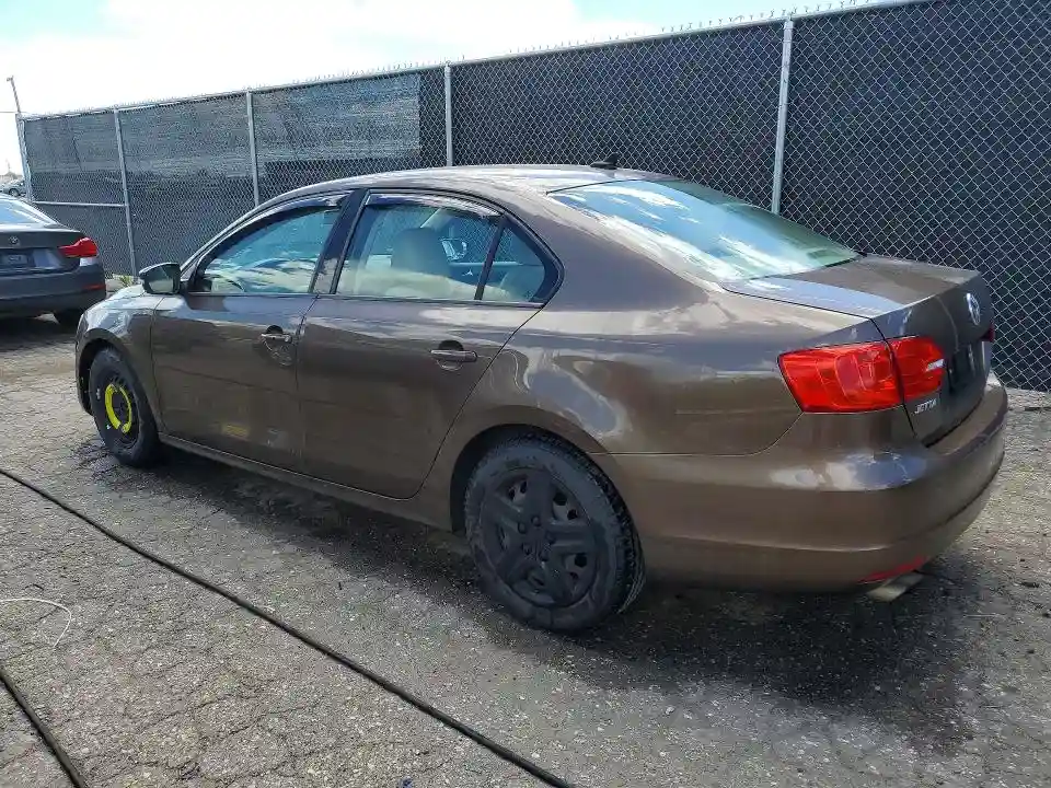 3VWD07AJ7EM238592 2014 VOLKSWAGEN JETTA-1