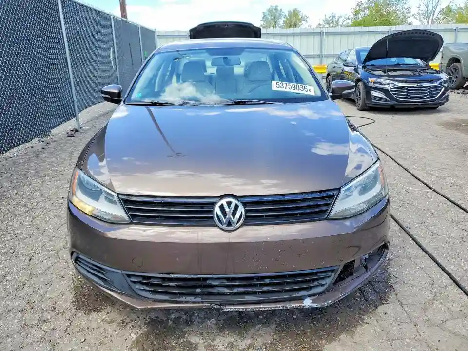 3VWD07AJ7EM238592 2014 VOLKSWAGEN JETTA-4