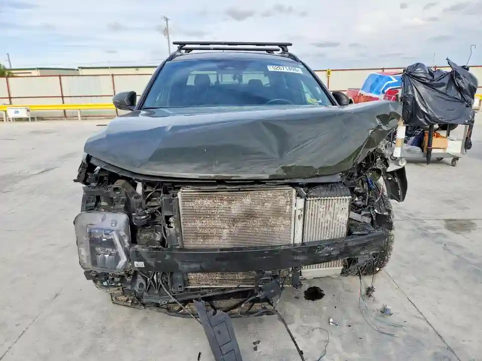 5NTJEDDF9SH131205 2025 HYUNDAI SANTA CRUZ-4