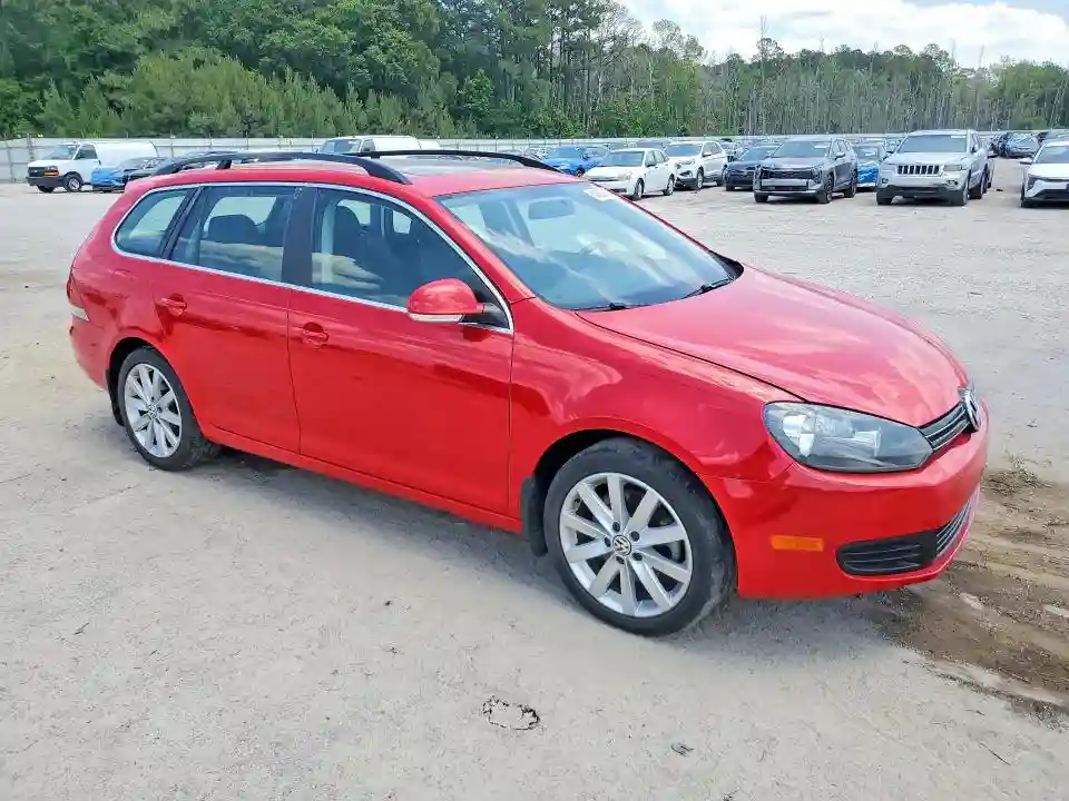 3VWPL7AJ4EM608160 2014 VOLKSWAGEN JETTA-3