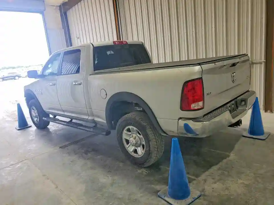 3C6TR5DT6HG568188 2017 RAM 2500-1