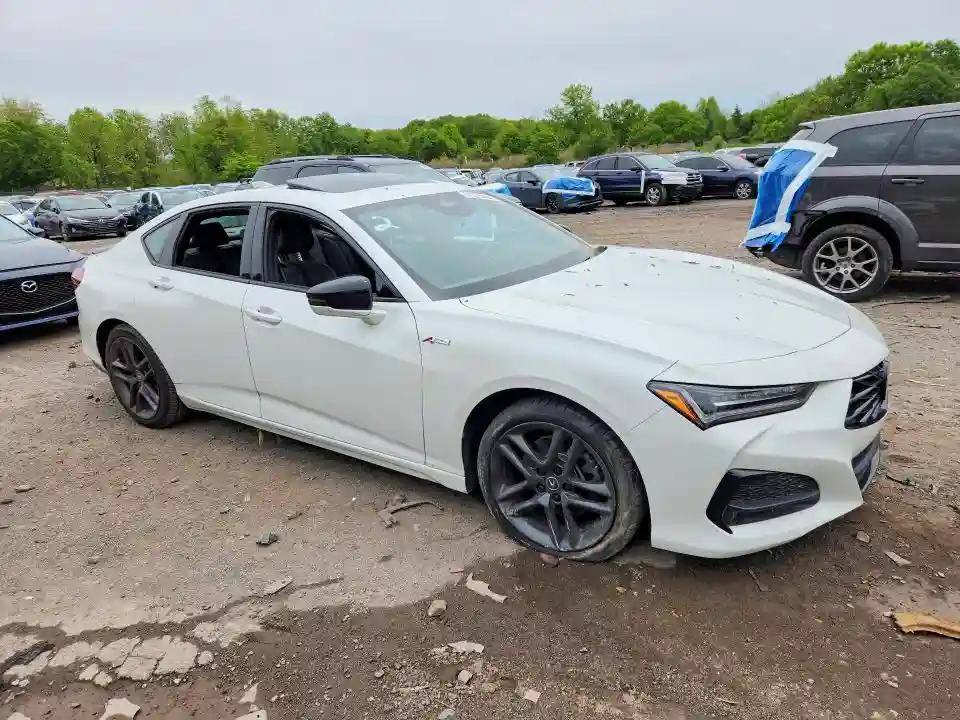 19UUB6F58RA000399 2024 ACURA TLX-3