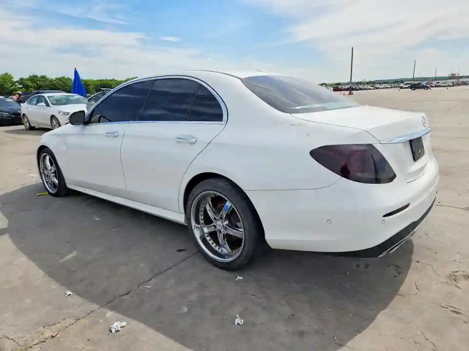 WDDZF4JB9HA243055 2017 MERCEDES-BENZ E-CLASS-1