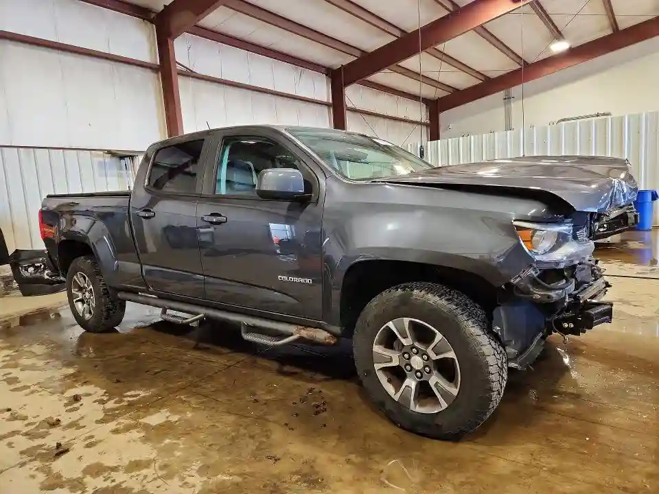 1GCGTDENXH1260414 2017 CHEVROLET COLORADO-3