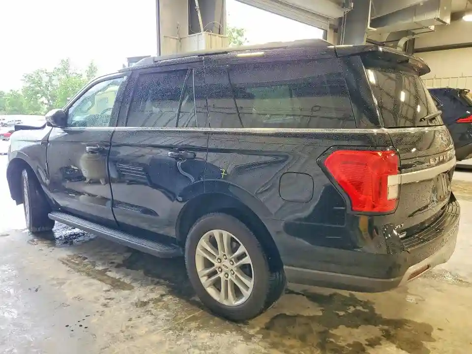1FMJU1J8XREA58096 2024 FORD EXPEDITION-1