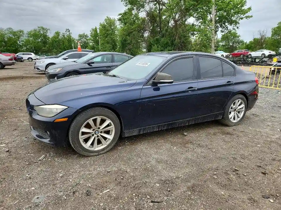 WBA3B1C56EK132015 2014 BMW 3 SERIES-0