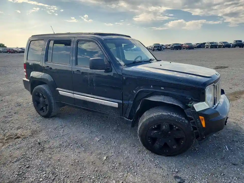 1J4PN5GK2BW518822 2011 JEEP LIBERTY-3
