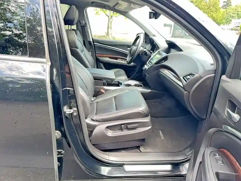 5FRYD4H37HB001073 2017 ACURA MDX-4