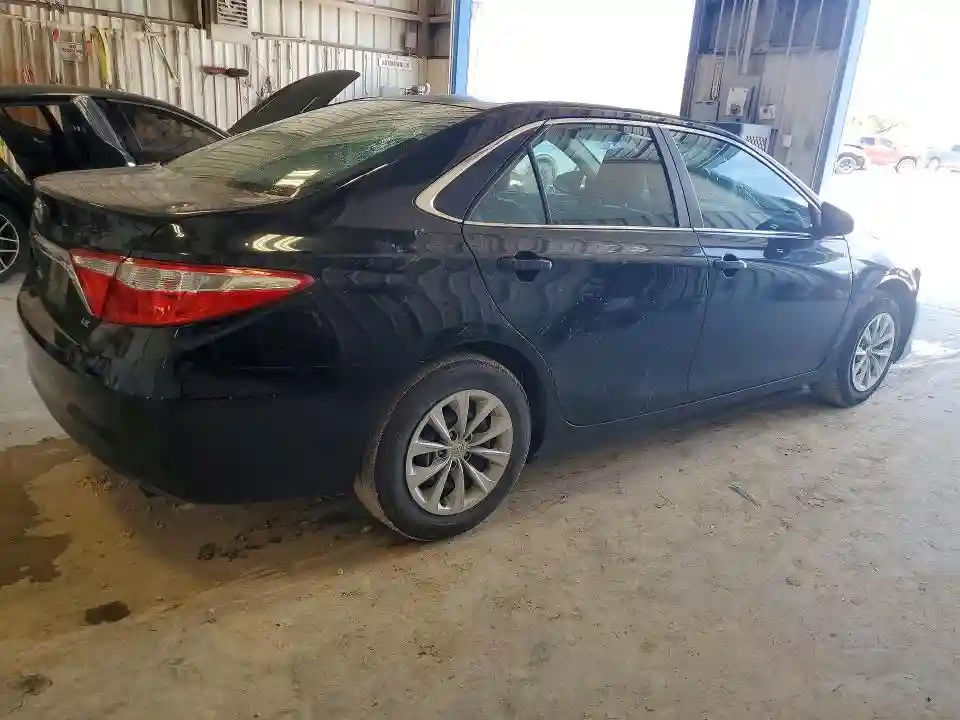 4T4BF1FK7GR516687 2016 TOYOTA CAMRY-2
