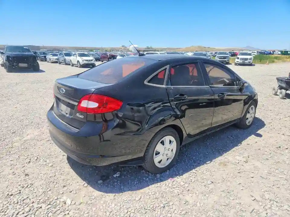 3FADP4BJ4DM227615 2013 FORD FIESTA-2