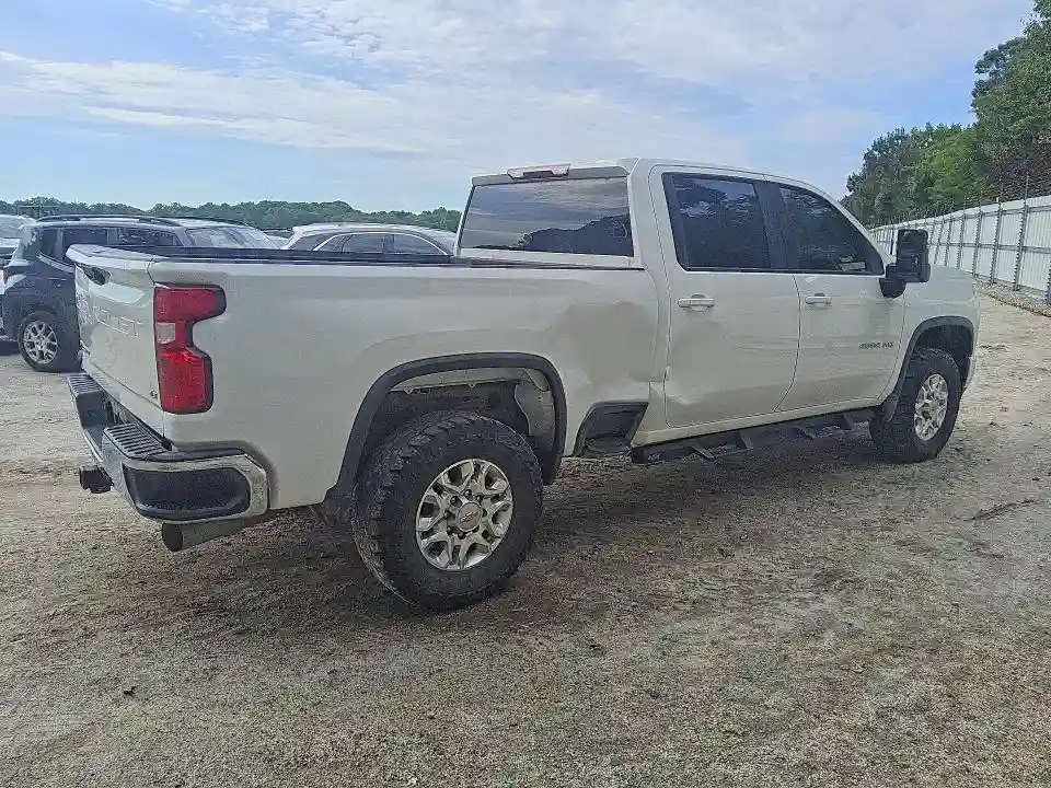 2GC1YNEY4P1728878 2023 CHEVROLET SILVERADO-2