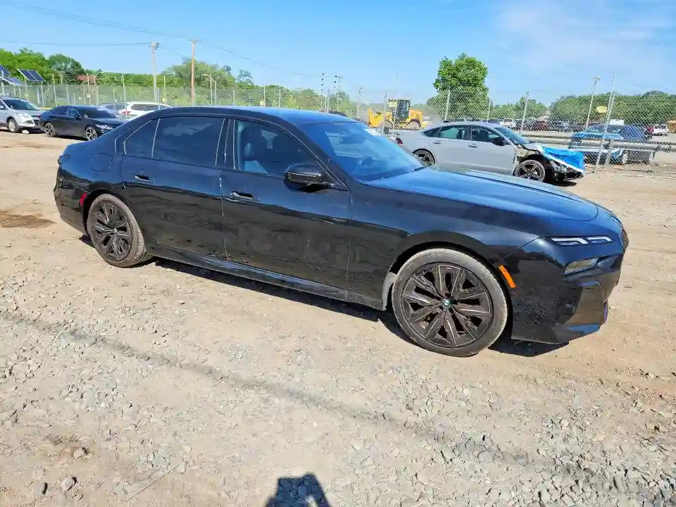 WBA23EH08RCP36954 2024 BMW 7 SERIES-3