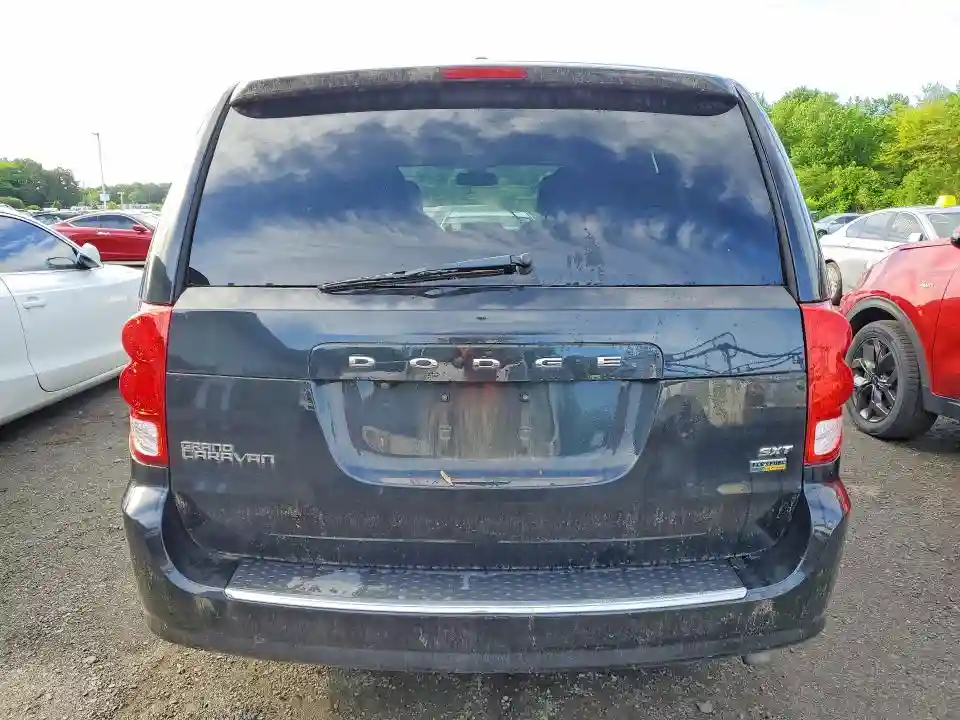 2C4RDGCG7KR717601 2019 DODGE CARAVAN-5