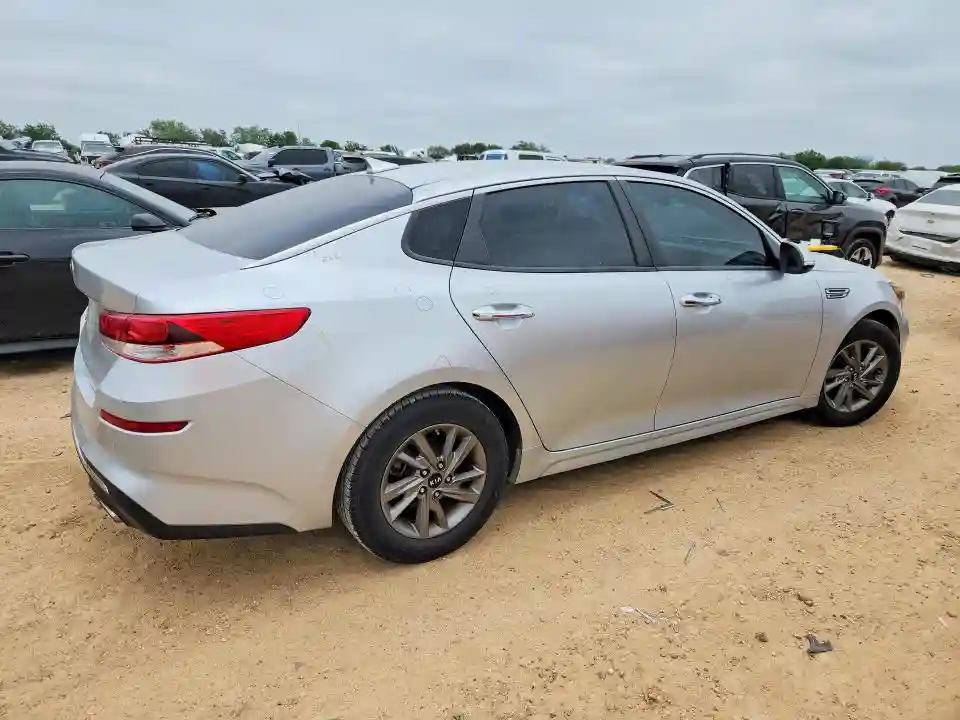 5XXGT4L31LG383551 2020 KIA OPTIMA-2