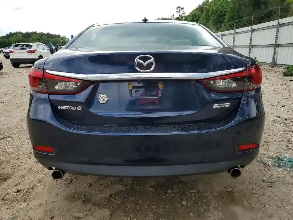 JM1GL1V55H1111830 2017 MAZDA 6-5