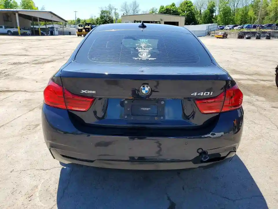 WBA4J7C59JBB98890 2018 BMW 4 SERIES-5