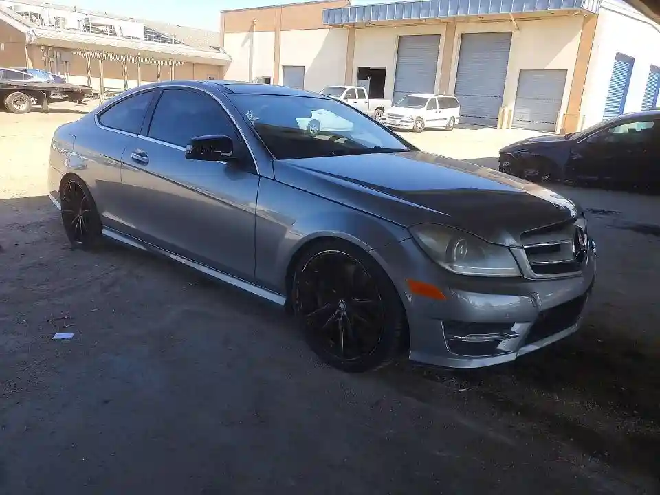 WDDGJ4HB8CF934908 2012 MERCEDES-BENZ C-CLASS-3