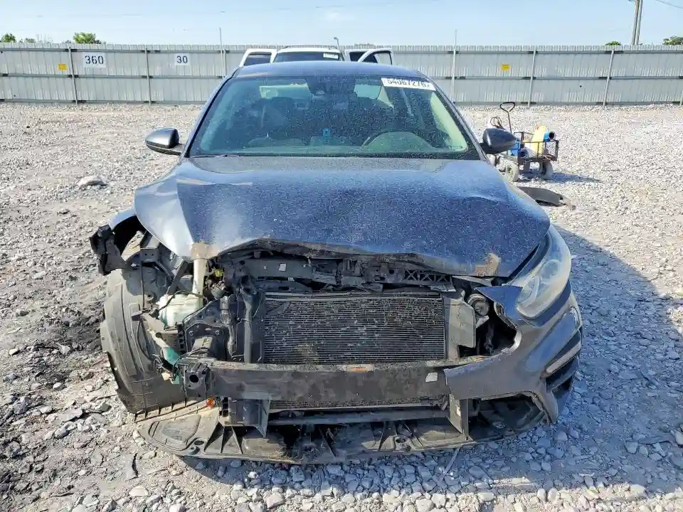 3KPF24AD0KE122364 2019 KIA FORTE LXS-4