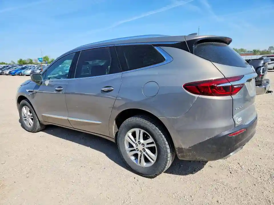 5GAERBKW2JJ171371 2018 BUICK ENCLAVE-1