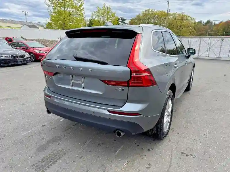 YV4102RK9M1841297 2021 VOLVO XC60-2