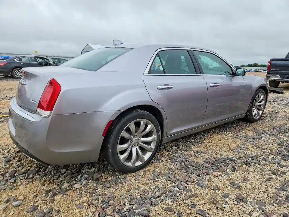 2C3CCAEG5JH262047 2018 CHRYSLER 300-2