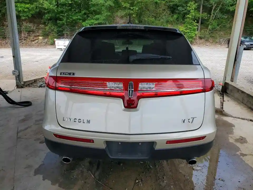 2LMHJ5FK1HBL00680 2017 LINCOLN MKT-5