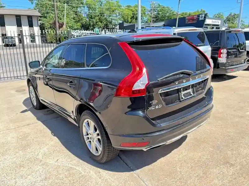YV440MDK8G2853679 2016 VOLVO XC60-2