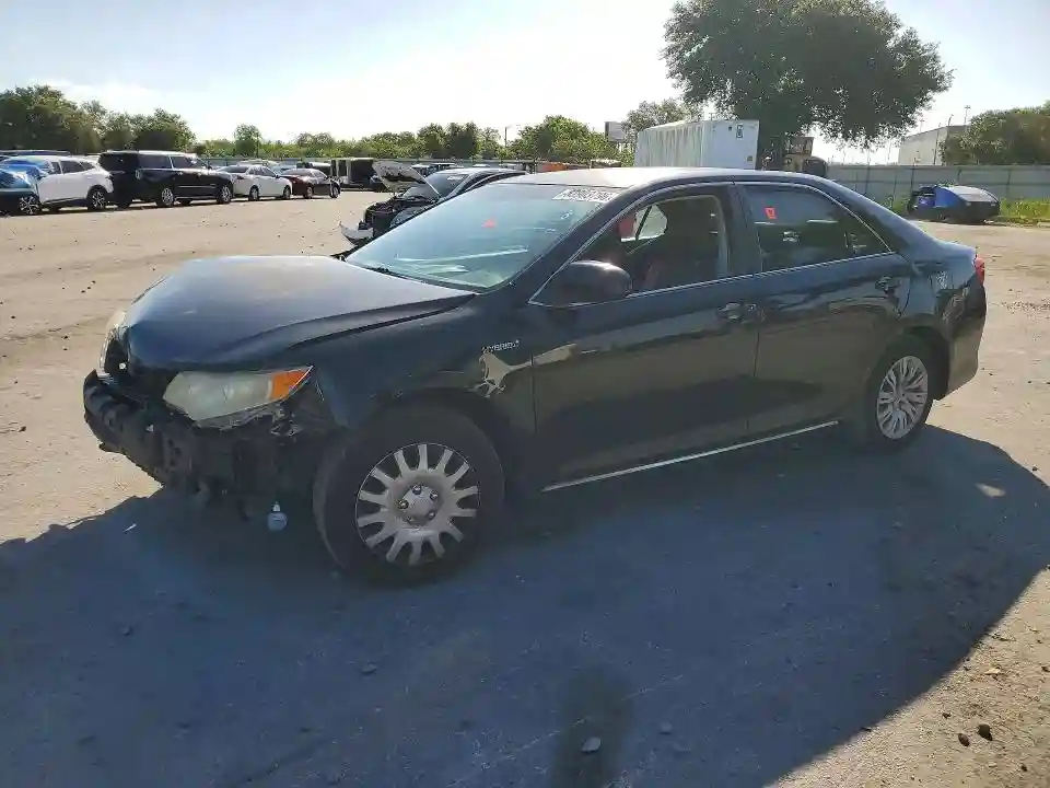 4T1BD1FK8EU132317 2014 TOYOTA CAMRY SOLA-0
