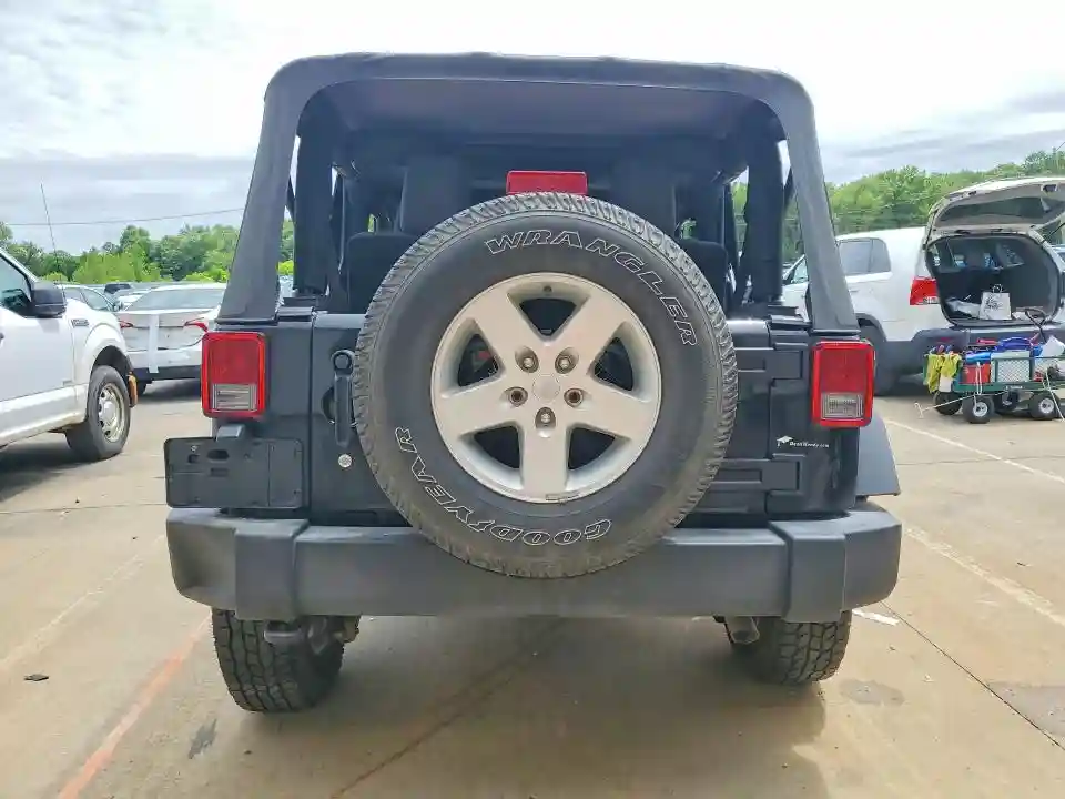1C4AJWAGXHL619215 2017 JEEP WRANGLER-5