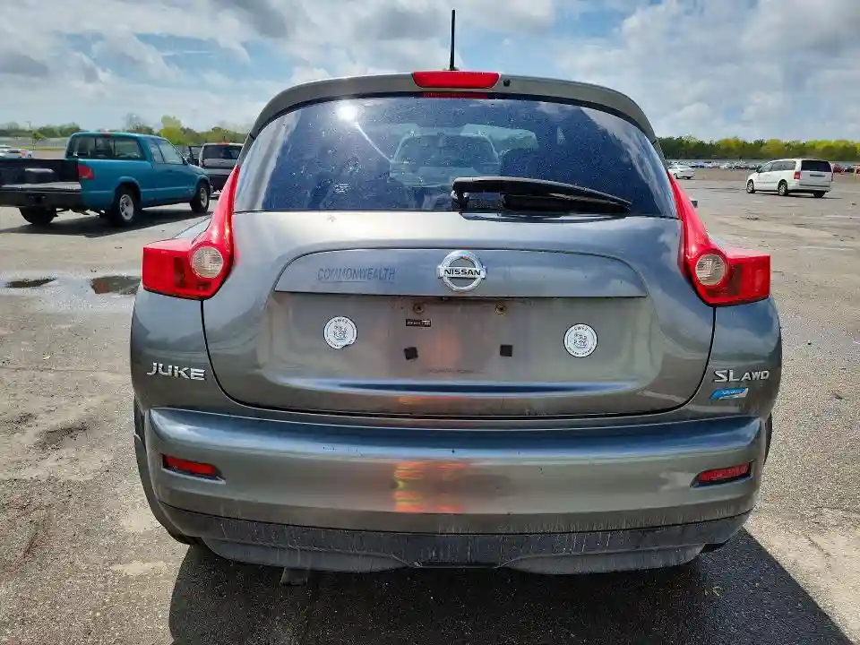 JN8AF5MV3CT112983 2012 NISSAN JUKE-5