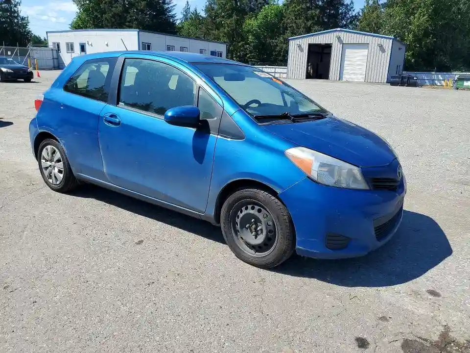 JTDJTUD30CD534328 2012 TOYOTA YARIS-3