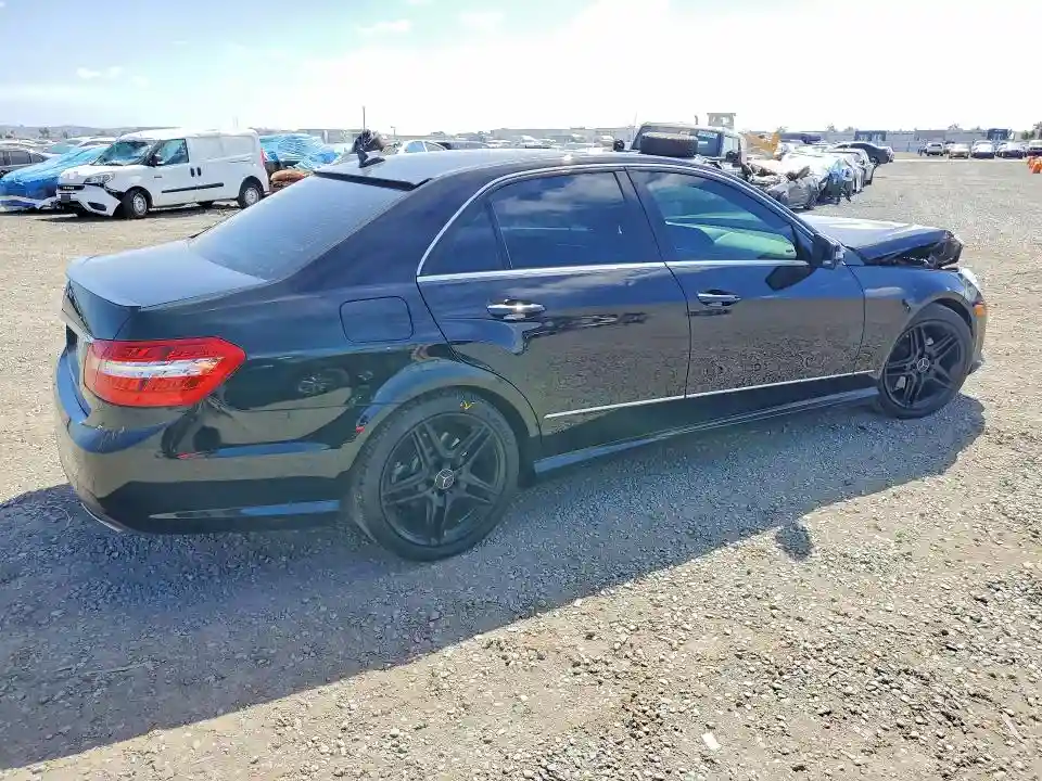 WDDHF5GB9BA515829 2011 MERCEDES-BENZ E-CLASS-2