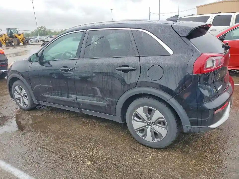 KNDCB3LC3K5242074 2019 KIA NIRO-1
