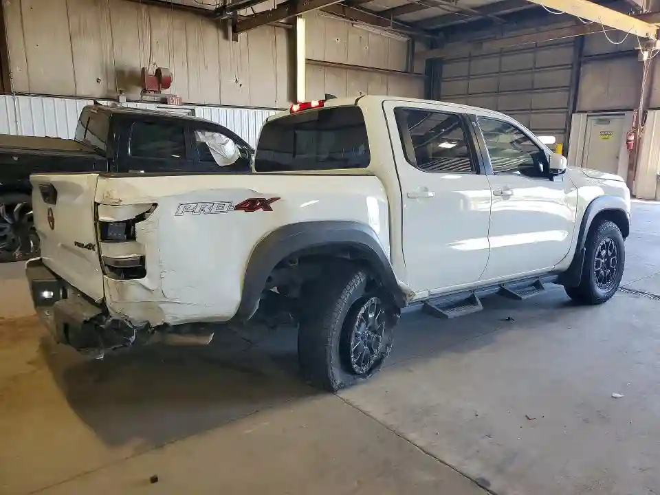 1N6ED1EK4PN667593 2023 NISSAN FRONTIER-2