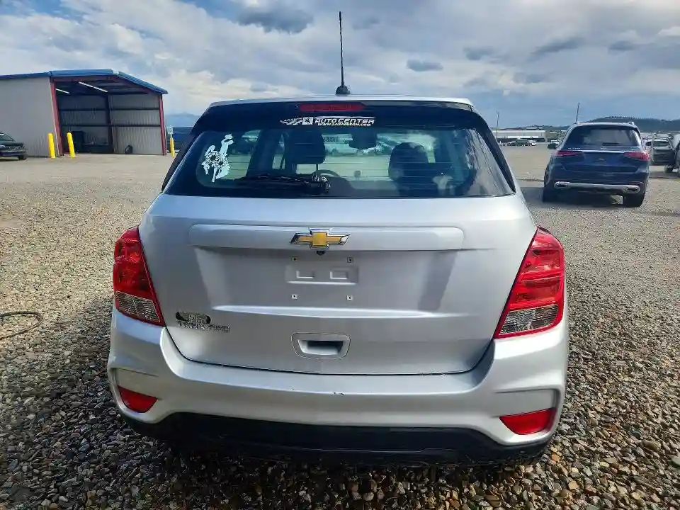 KL7CJNSB0JB719614 2018 CHEVROLET TRAX-5