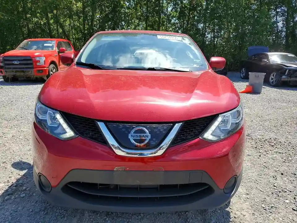 JN1BJ1CR0JW284026 2018 NISSAN ROGUE-4