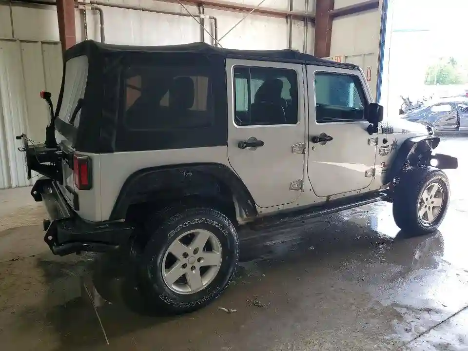1C4BJWFG0CL248636 2012 JEEP WRANGLER-2