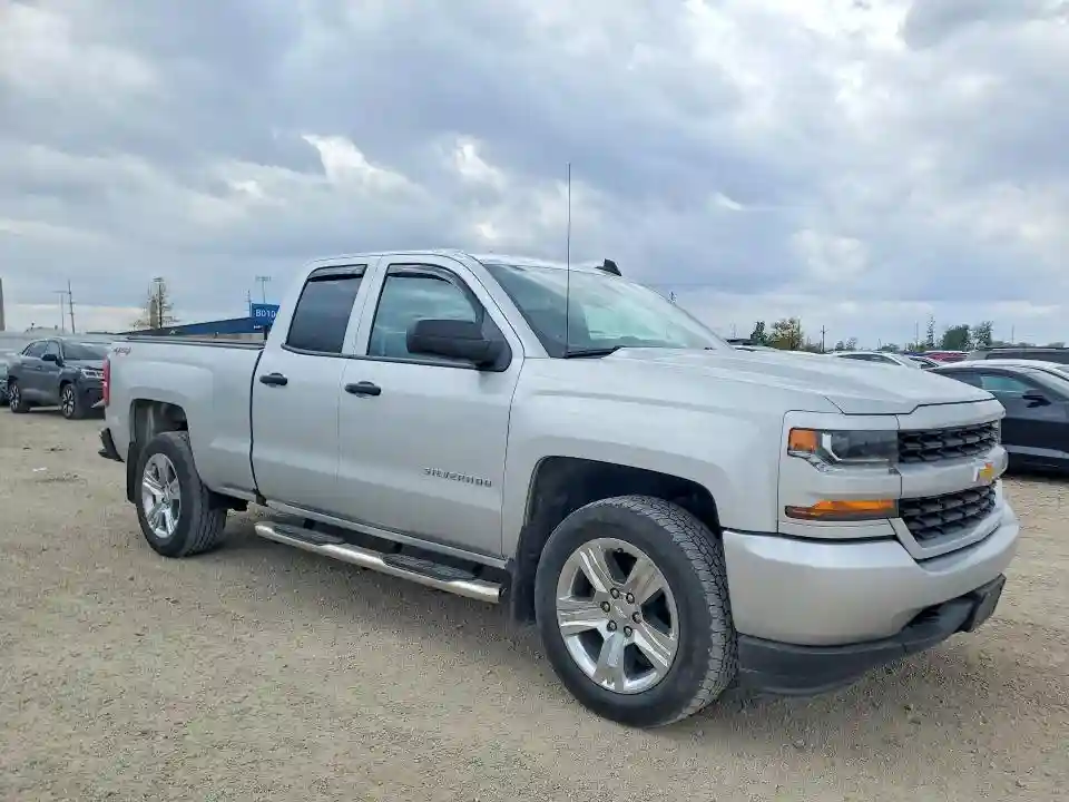 1GCVKPEC6JZ362892 2018 CHEVROLET ALL MODELS-3