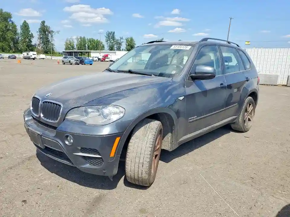 5UXZV4C58CL988282 2012 BMW X5-0