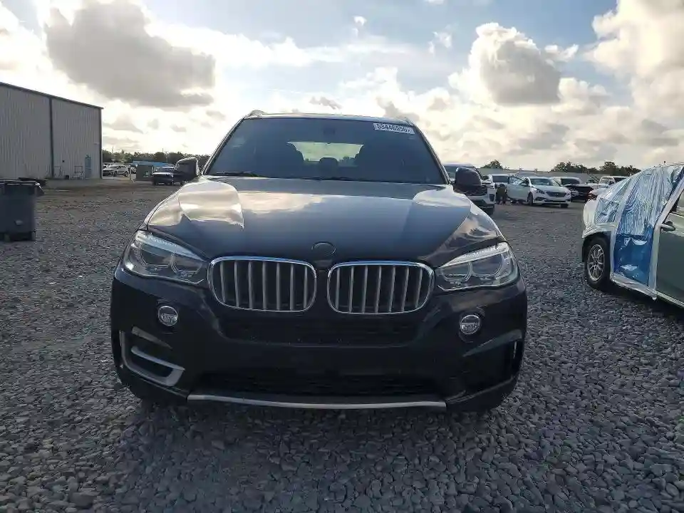 5UXKR0C52J0X99477 2018 BMW X5-4