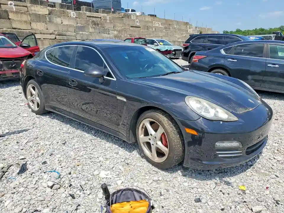 WP0AB2A72AL064157 2010 PORSCHE PANAMERA-3