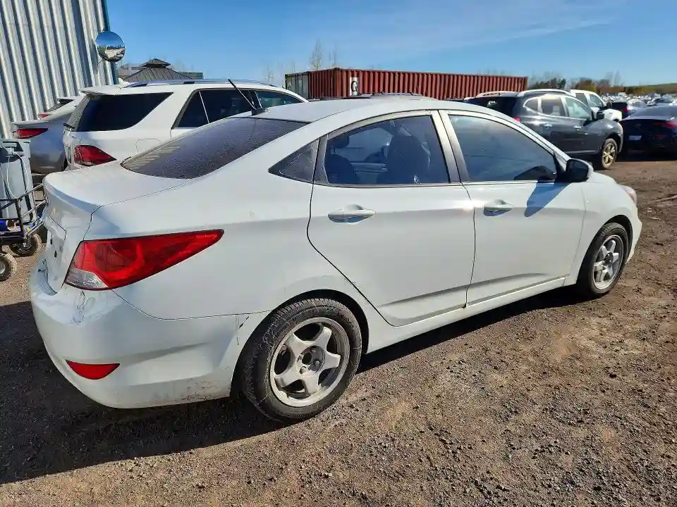 KMHCT4AE0DU477379 2013 HYUNDAI ACCENT-2