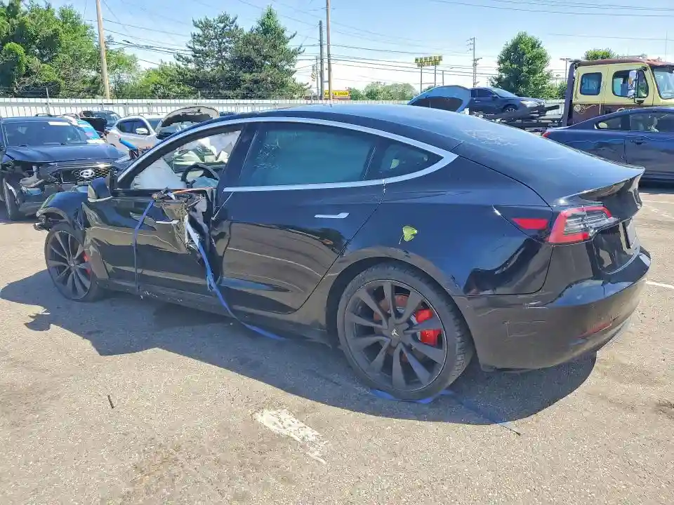 5YJ3E1EC1LF796416 2020 TESLA MODEL 3-1