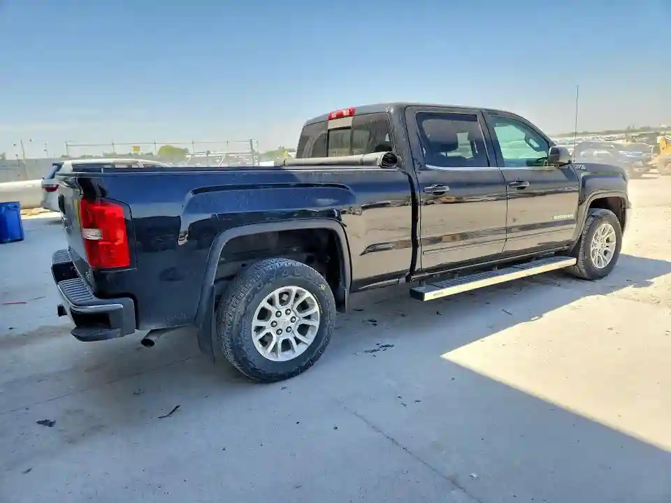 3GTU2MEC8HG257923 2017 GMC SIERRA-2