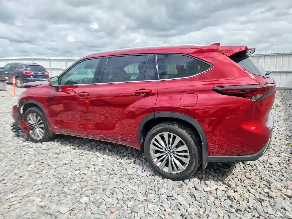 5TDEBRCH2RS614175 2024 TOYOTA HIGHLANDER-1