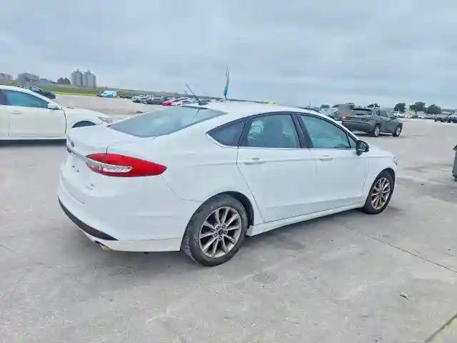 3FA6P0HD5HR414423 2017 FORD FUSION-2